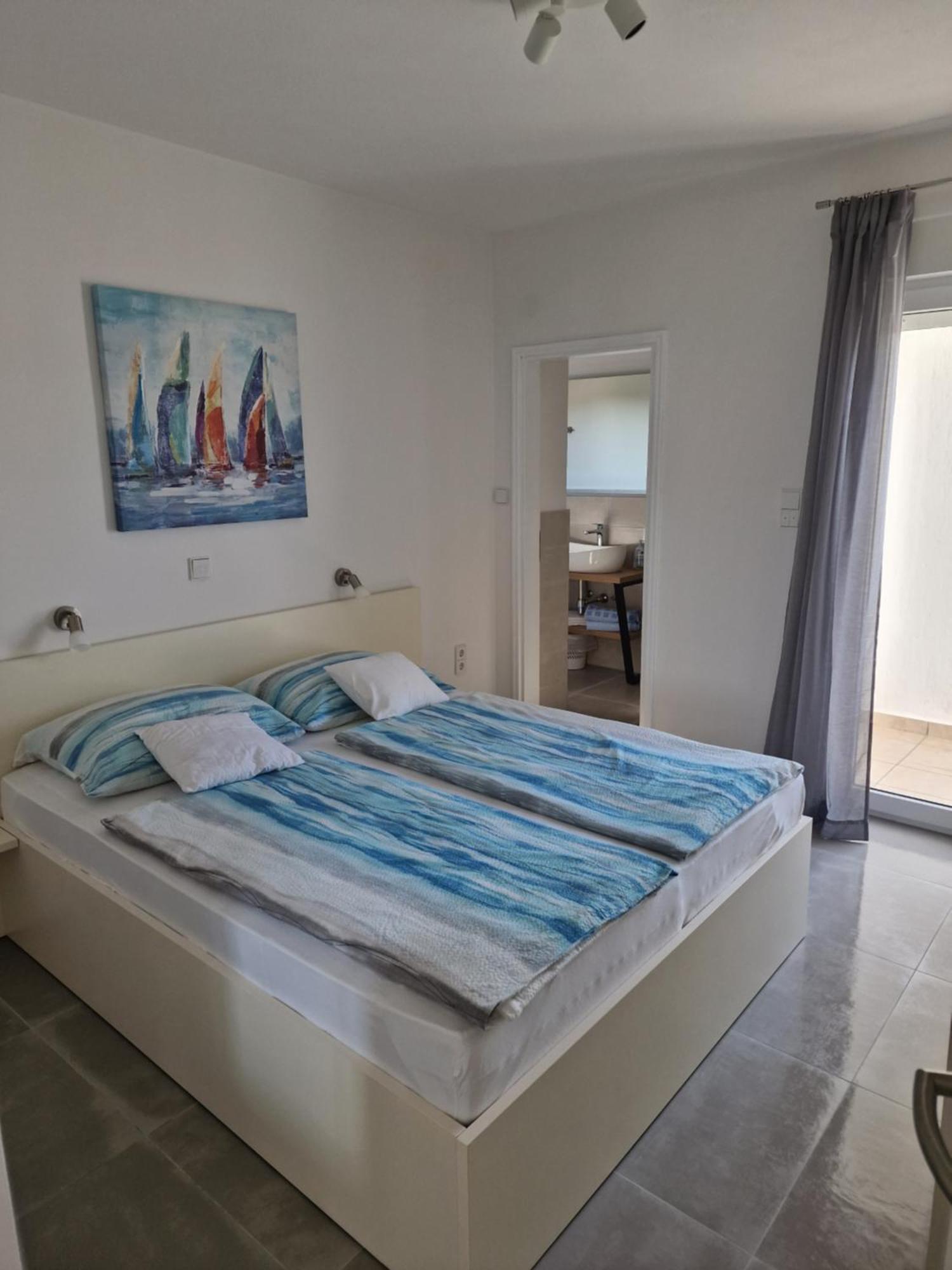 Apartmani Devcic Palit Buitenkant foto