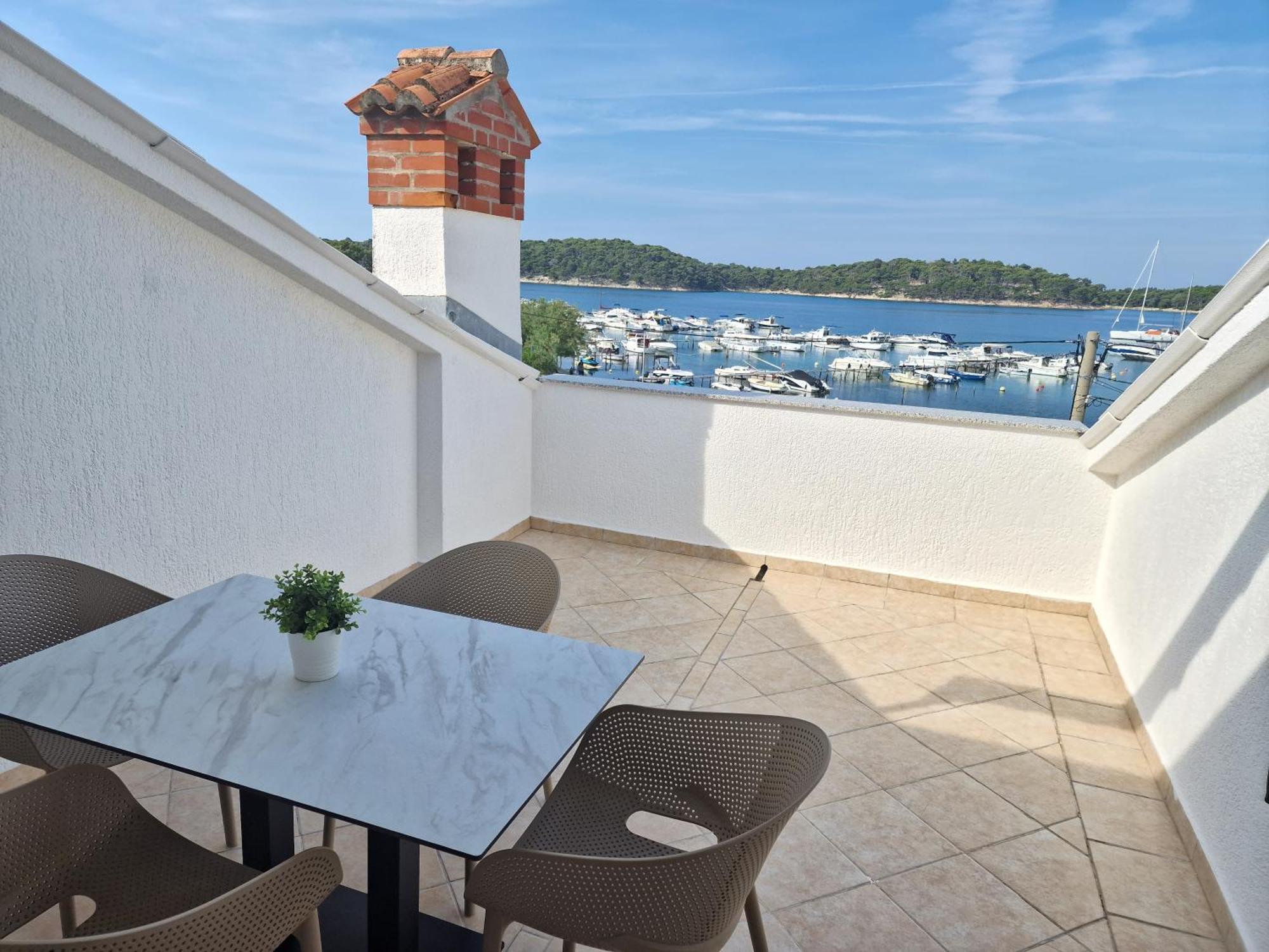 Apartmani Devcic Palit Buitenkant foto