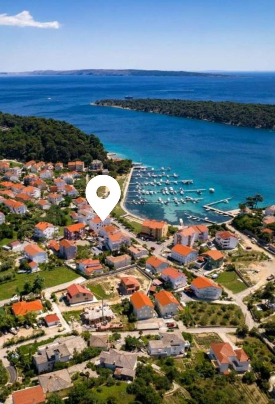 Apartmani Devcic Palit Buitenkant foto